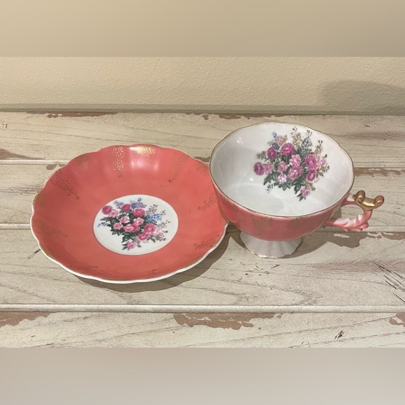 Vintage Floral Teacup & Saucer Japan - Picture 3 of 5